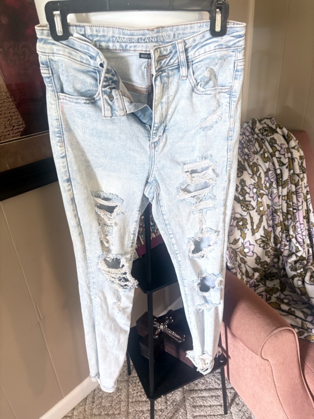 American Eagle Outfitters Light Blue High-Rise Distressed Jeans